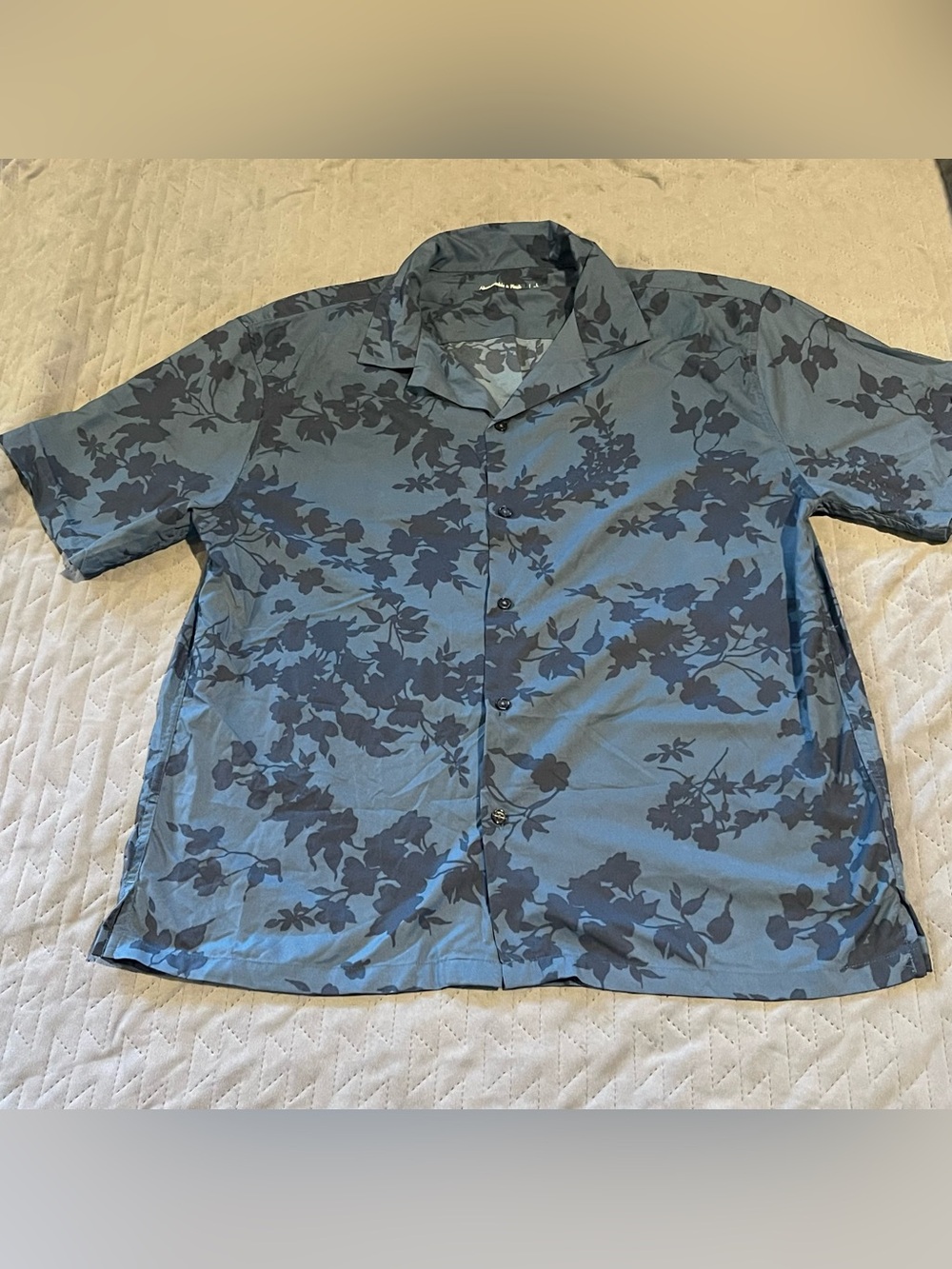 Abercrombie & Fitch‎ floral s/s button up shirt mens large pre-owned condition